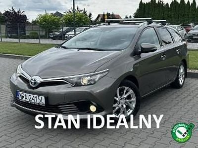 Toyota Auris Hybrid