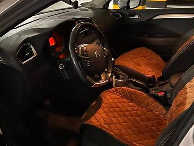 Srebrny Używany 2011 Citroën C4 Hatchback | 16 000 zł (Dość drogi)