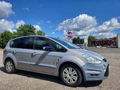 używany Ford S-MAX II Titanium