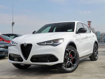 Lakier pastelowy biały alfa white Nowe 2025 Alfa Romeo Stelvio Veloce SUV | 238 076 zł