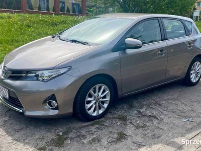 Toyota Auris Hybrid