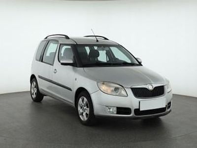 Srebrny Używany 2007 Skoda Roomster Minivan | 9499 zł