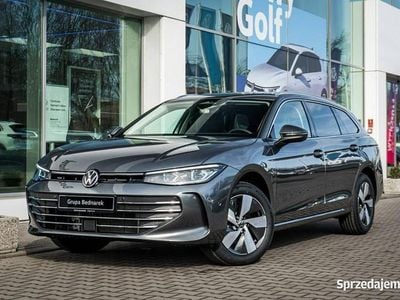 Nowe VW Passat Business+ 2026 Szary Kombi