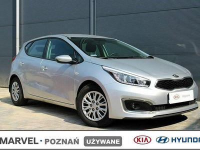 Srebrny (metalik) Używany 2016 Kia Ceed Hatchback | 45 900 zł