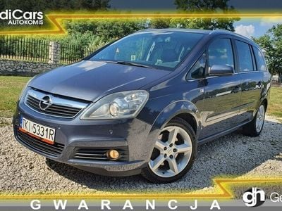 Szary Używany 2007 Opel Zafira Minivan | 15 600 zł