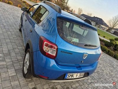 Niebieski Używany 2013 Dacia Sandero Stepway Hatchback | 25 900 zł (Drogi)