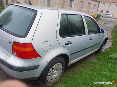 VW Golf IV
