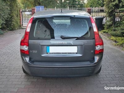 Volvo V50