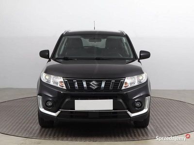 Czarny Używany 2019 Suzuki Vitara SUV | 44 999 zł (Uczciwa cena)