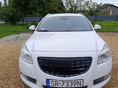 Biały Używany 2011 Opel Insignia OPC Kombi | 13 500 zł