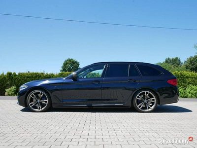 Granatowy Używany 2019 BMW M550 Comfort Edition Sedan/Limuzyna | 159 700 zł