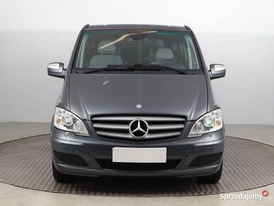 Szary Używany 2013 Mercedes Viano Minivan | 84 999 zł