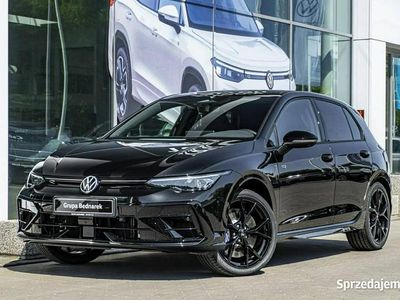Nowe VW Golf VIII R 2026 Czarny Hatchback
