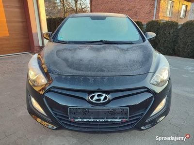 Używany Hyundai i30 2012 Czarny Hatchback
