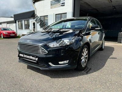Używany Ford Focus 125 KM (91 kW) 2015 Czarny Hatchback