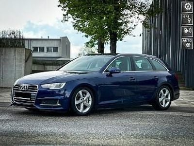 Niebieski Używany 2019 Audi A4 S-Line Kombi | 67 500 zł (Uczciwa cena)