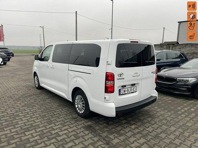Używany Toyota Proace Verso 144 KM (105 kW) 2022 Biały (metalik) Kombi