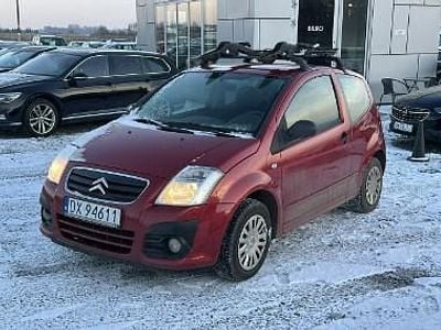 Używany Citroën C2 60 KM (44 kW) 2009 Bordowy Hatchback