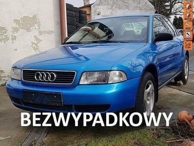 Niebieski Używany 1996 Audi A4 Sedan/Limuzyna | 18 800 zł