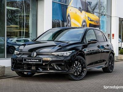 Nowe VW Golf VIII R 2026 Czarny Hatchback