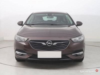 Brązowy Używany 2017 Opel Insignia Hatchback | 47 999 zł (Uczciwa cena)
