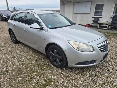 używany Opel Insignia 2dm 130KM 2010r. 257 201km