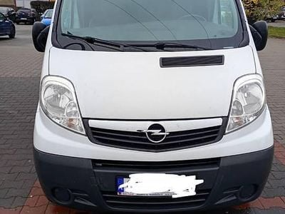Używany Opel Vivaro 114 KM (83 kW) 2007 Biały Minivan