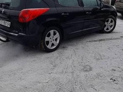 Używany Peugeot 207 2008 Czarny Kombi