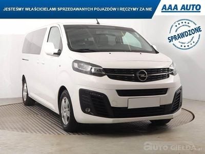 Używany Opel Vivaro 2021 Biały Minivan