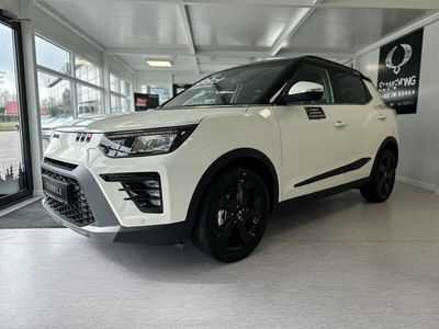 Używany Ssangyong (KGM) Tivoli 163 KM (119 kW) 2023 Biały (metalik) SUV