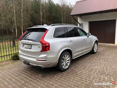 używany Volvo XC90 T6 AWD 320 koni 7 osób Bogata Wersja