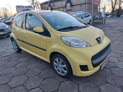 Żółty Używany 2008 Peugeot 107 Hatchback | 5900 zł (Drogi)