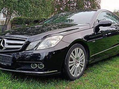 Używany 2009 Mercedes E250 Coupe | 29 900 zł (Super Cena)