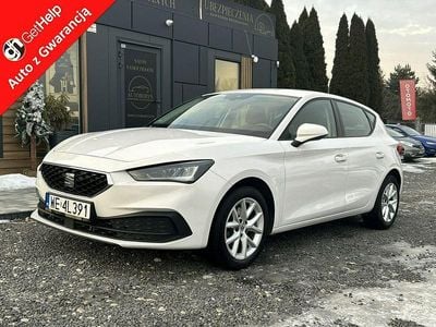 Biały (metalik) Używany 2021 Seat Leon Hatchback | 62 900 zł (Uczciwa cena)