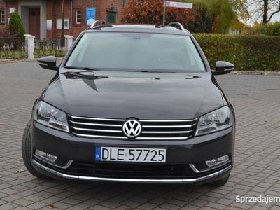 Brązowy Używany 2011 VW Passat Kombi | 29 700 zł (Drogi)