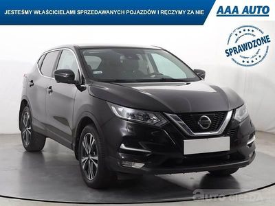 Czarny Używany 2018 Nissan Qashqai SUV | 57 999 zł (Uczciwa cena)