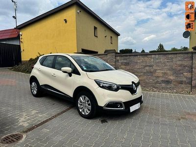 Bordowy (metalik) Używany 2014 Renault Captur SUV | 18 900 zł