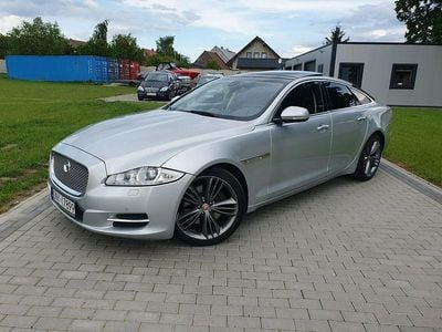 Srebrny Używany 2011 Jaguar XJ Sedan/Limuzyna | 55 000 zł