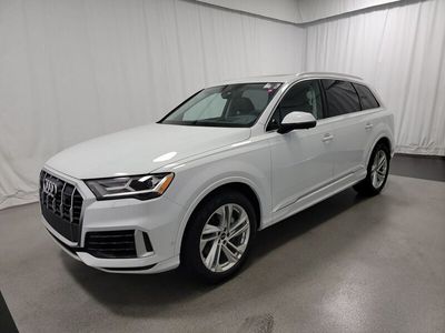 używany Audi Q7 3dm 335KM 2023r. 1 700km