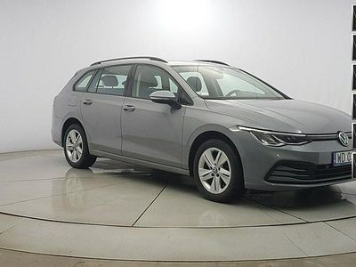 Szary Używany 2021 VW Golf VIII Life Kombi | 54 850 zł (Uczciwa cena)
