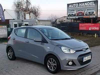 Używany Hyundai i10 87 KM (63 kW) 2014 Szary Hatchback