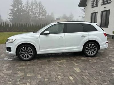 Biały Używany 2016 Audi Q7 SUV | 99 900 zł