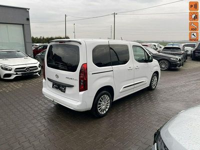 Biały Używany 2024 Toyota Proace Verso City Kombi | 47 900 zł