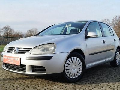 Srebrny (metalik) Używany 2004 VW Golf IV Hatchback | 7900 zł (Uczciwa cena)
