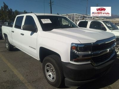 Biały Używany 2018 Chevrolet Silverado Pickup | 94 000 zł