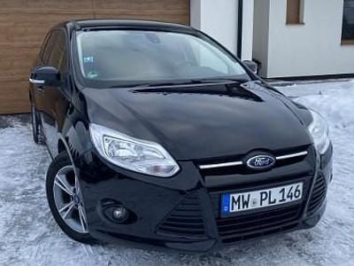 Używany Ford Focus 100 KM (73 kW) 2014 Czarny Kombi