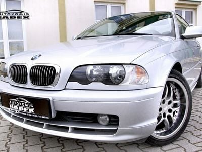 Srebrny Używany 2001 BMW 320 Coupe | 16 999 zł