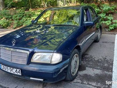 używany Mercedes 180 