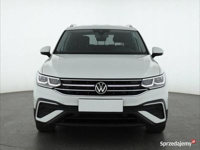 Biały Używany 2021 VW Tiguan Allspace SUV | 101 999 zł (Dość drogi)