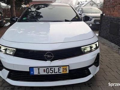 Biały Używany 2023 Opel Astra GS Line Hatchback | 84 900 zł